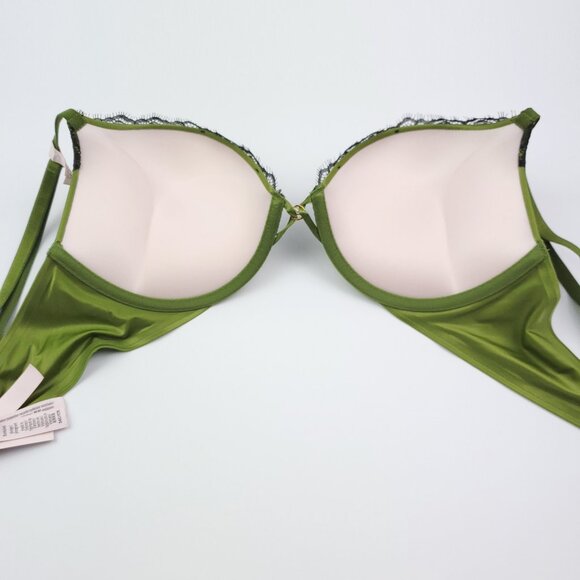 Victoria's Secret 34C Bra Bombshell Plunge Push Up Lace Lingerie NWT - Picture 4 of 12